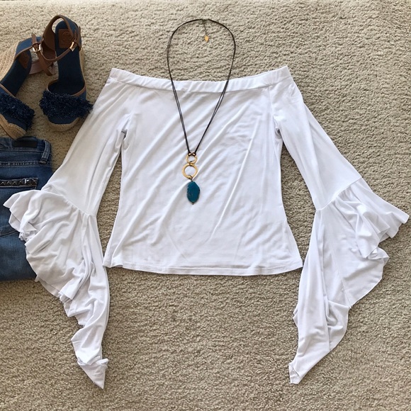 🍭🌸1 SM🌸🍭White Off The Shoulder Top - Picture 4 of 8